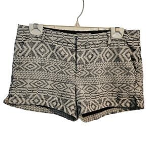 Merona Woman's patterned shorts size 6